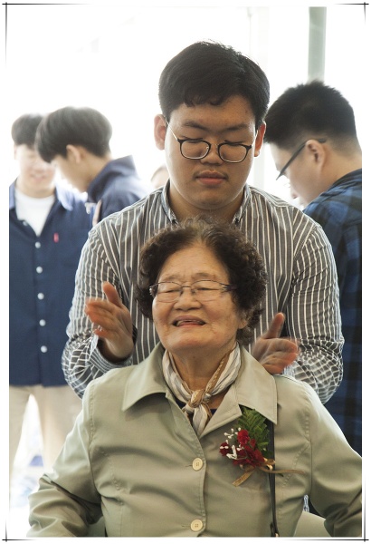 2018_어버이주일1 - 부산 양정 넘치는교회