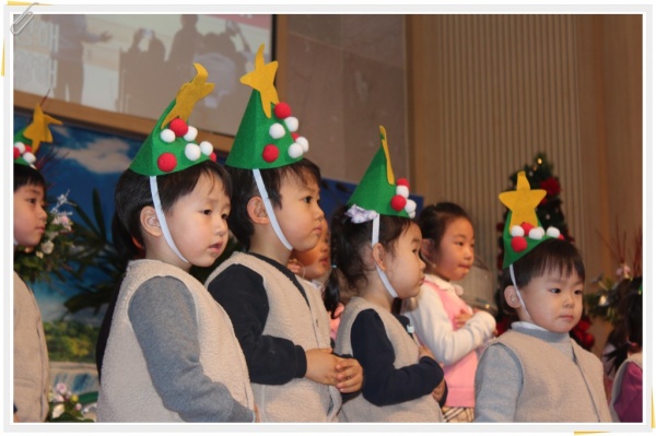 2017-12-25 성탄축하 - 부산 양정 넘치는교회