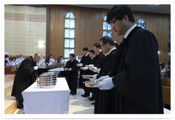 성찬(2016-10-30) - 부산 양정 넘치는교회