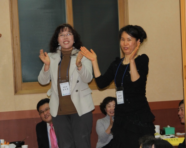 새가족 환영회 - 부산 양정 넘치는교회