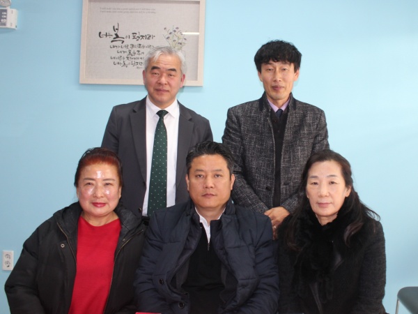 이성호 새가족 - 부산 양정 넘치는교회