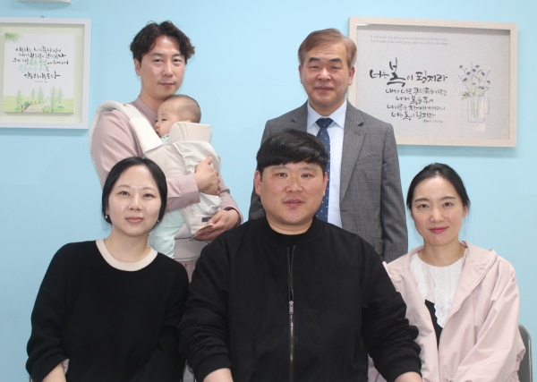 새가족 장유진,손용호 - 부산 양정 넘치는교회