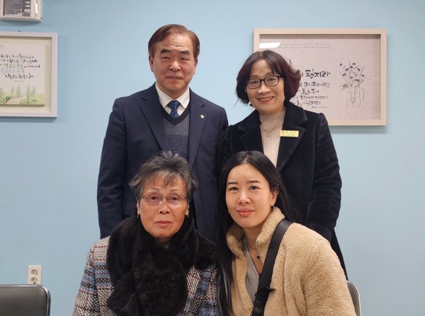 새가족 정윤선 - 부산 양정 넘치는교회